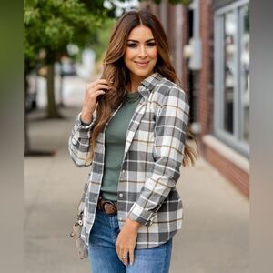 EDDIE BAUER Plaid Flannel Shirt Womens Large Grey Western Country Fall Cozy Soft